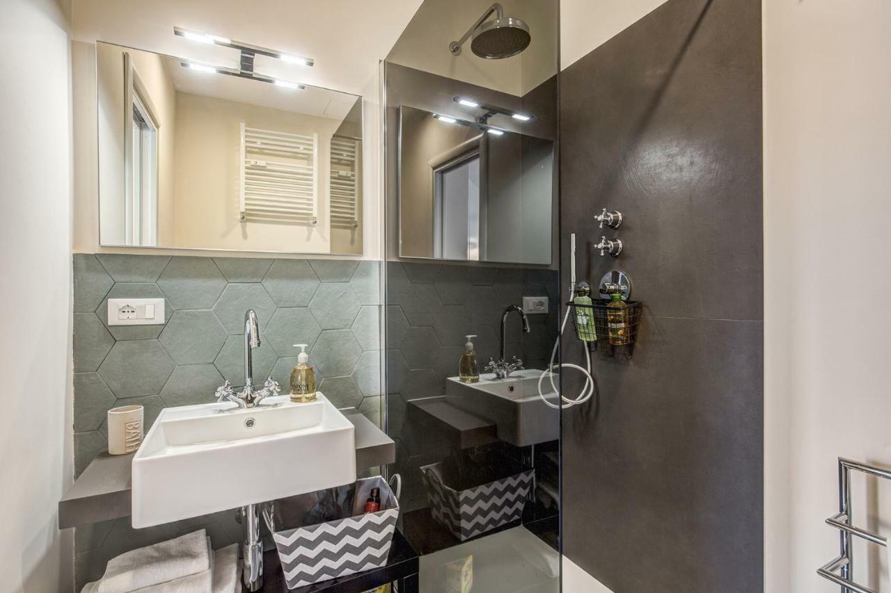 Insula Petri _ 2Bdr Apartment Рим Экстерьер фото