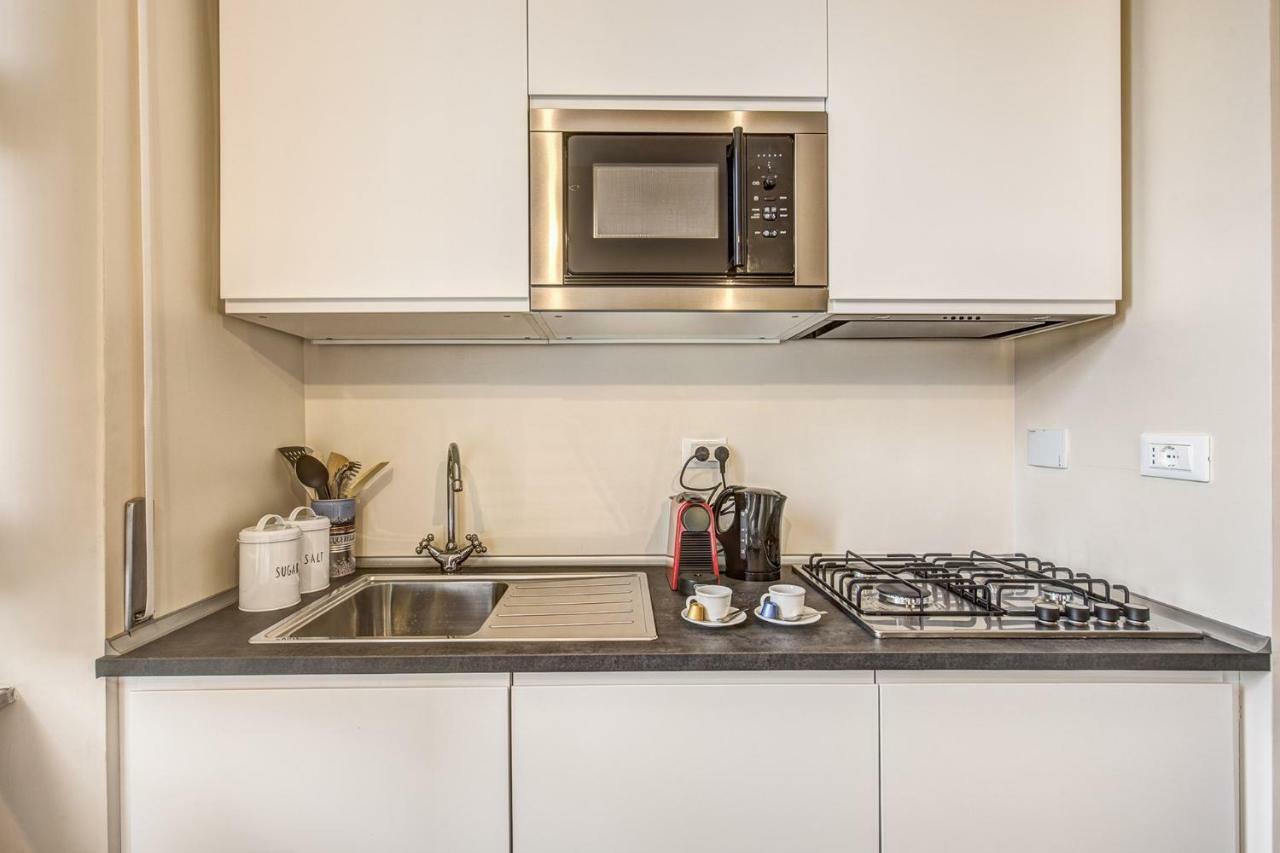 Insula Petri _ 2Bdr Apartment Рим Экстерьер фото